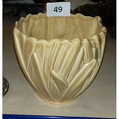 15 Cm Tall Sylvac Vase