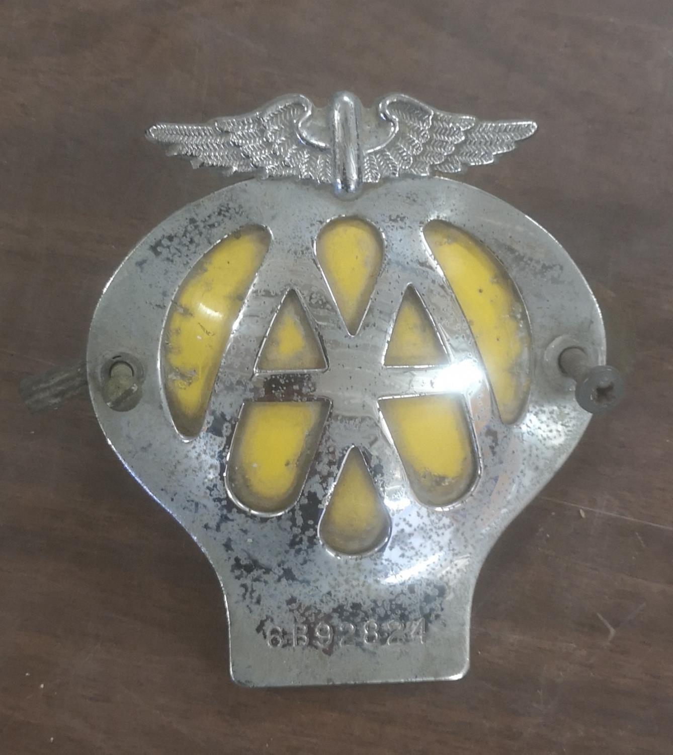 Vintage AA car badge serial number 6B92824