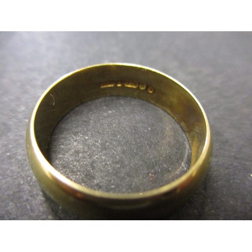 31 - A 9ct yellow gold wedding band, approx. weight 4.8g approx. ring size ‘R1/2’