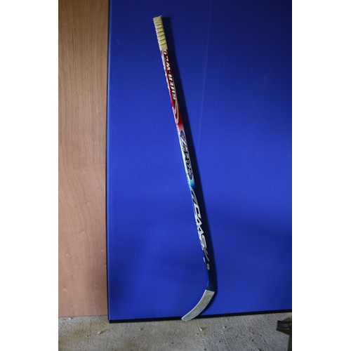 606 - Sher Wood Ice Hockey Stick