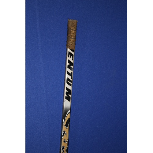 606 - Sher Wood Ice Hockey Stick