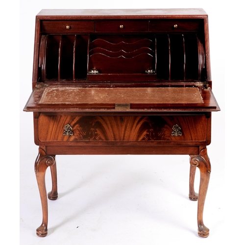1431 - A mahogany bureau, c1930, the sliding interior with pair of EPNS capped glass inkwells, on cabriole ... 