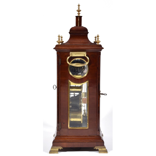 368 - An English mahogany bracket clock, Edward Pashler, London, c1775, the breakarched brass dial with ma... 