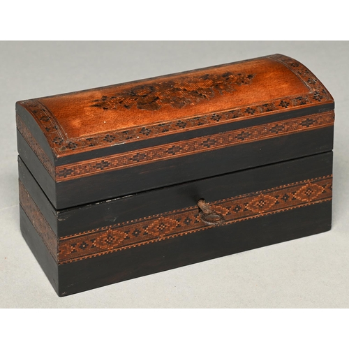 1116 - A Victorian Tunbridge ware scent casket, mid 19th c, the coffered lid decorated with flowers, t... 