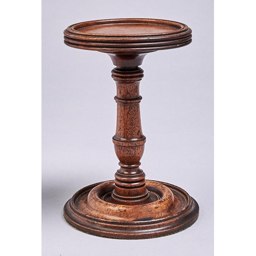 1173 - A turned mahogany candle stand,  the base George III, 21cm h