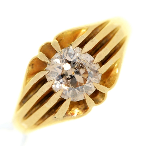 20 - An Edwardian diamond solitaire ring, with cushion shaped old cut diamond, in 18ct gold, Birmingham 1... 