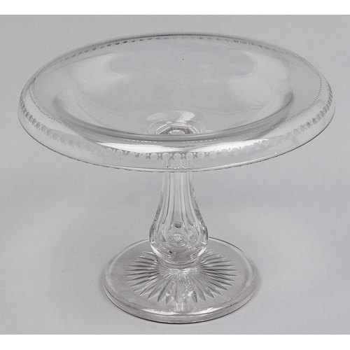 511 - A Victorian cut and engraved glass fruit stand, late 19th c, with turnover rim, 20cm h... 