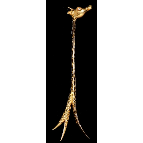 47 - A gold giraffe brooch with diamond eye, 11cm, marked 18ct SCHWARTZ, 10.7g