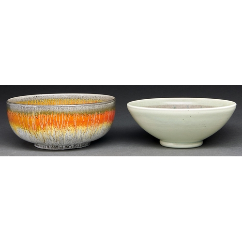 46 - A Shelley Harmony ware bowl, 1932-1939, covered in veined and streaked grey, orange and yellow glaze... 