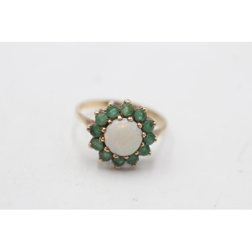 32 - 9ct gold vintage opal & emerald halo dress ring (2.1g) Size M.