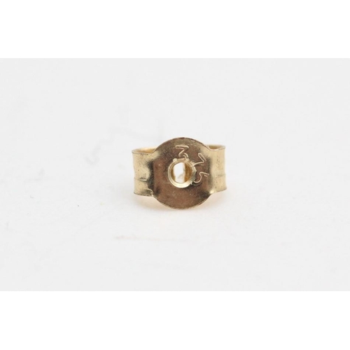 46 - 2 x 9ct gold gemstone drop earrings inc. garnet & amethyst (2.6g)