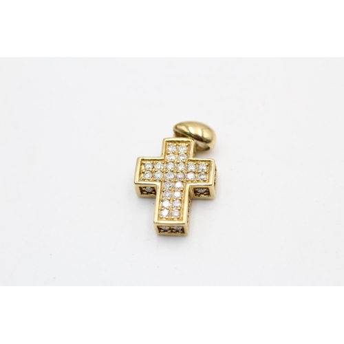 52 - 2 x 9ct gold diamond detail cross pendants (4.5g)