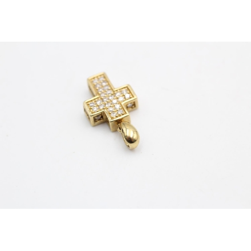 52 - 2 x 9ct gold diamond detail cross pendants (4.5g)
