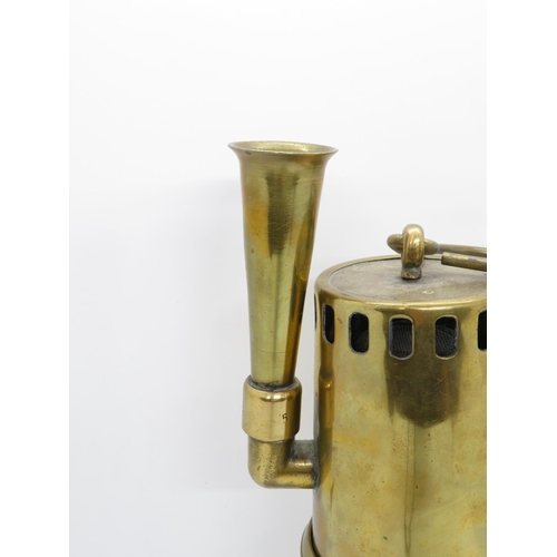 199 - Howatt Trumpet lamp very rare pit lamp