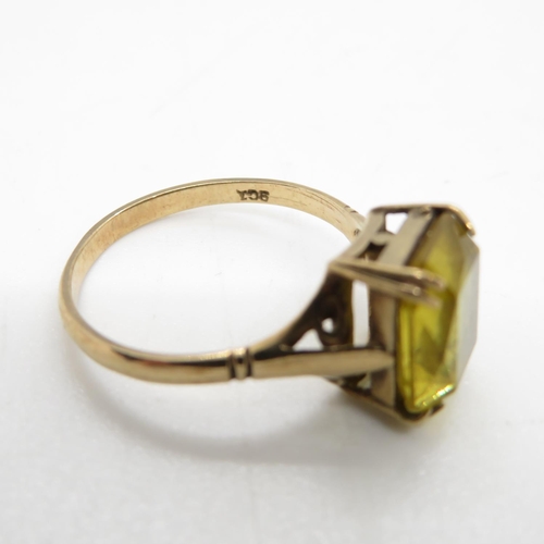 1 - Ladies 9ct gold ring with yellow stone size O 2.3g