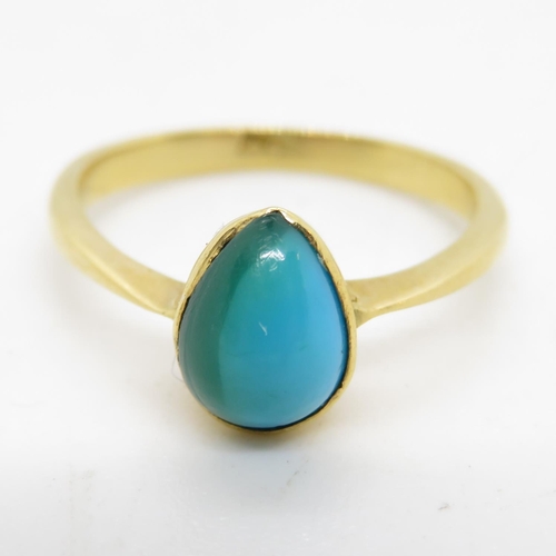 20 - 18ct turquoise ring size K 2.5g