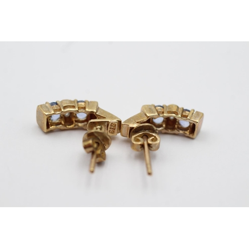 19 - 9ct gold sapphire & diamond stud earrings (2.8g)