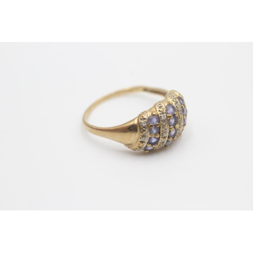 54 - 9ct gold diamond & tanzanite banded front ring (3.1g) Size T