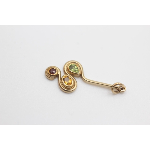 59 - 9ct gold vintage peridot, citrine & garnet pendant (1.4g)