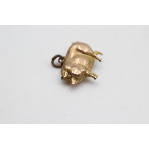 38 - 9ct gold lucky pig charm (0.5g)
