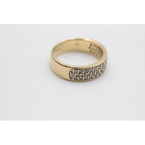 41 - 9ct gold diamond fronted half eternity ring (5.3g) size N