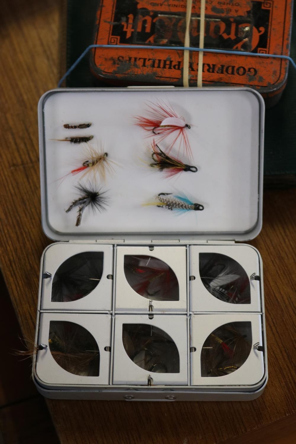 Fly fishing box with windows & trout flies