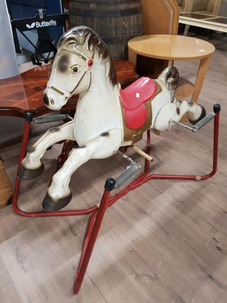 triang rocking horse