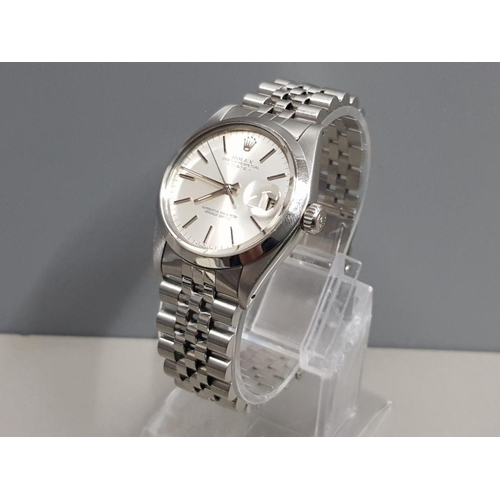 355 - ROLEX GENTS STAINLESS STEEL 1981 OYSTER PERPETUAL DATE SILVER DIAL BATON HOUR MARKERS JUBILEE BRACEL... 