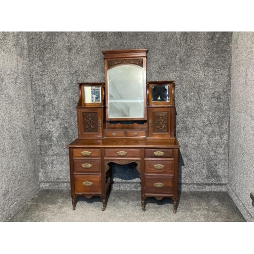 18 - Victorian mahogany dressing table with 7 drawers and de attachable top with adjustable mirror and si... 