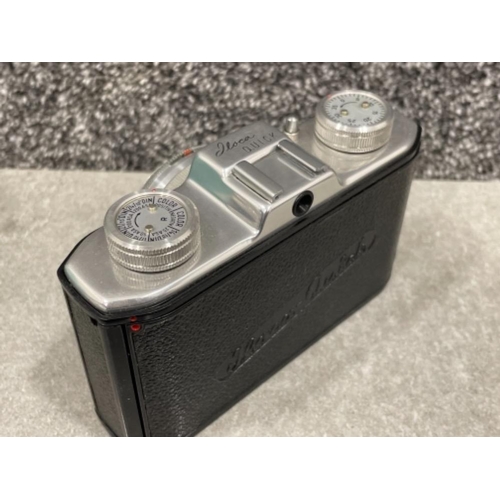 60 - Iloca Quick camera in original box