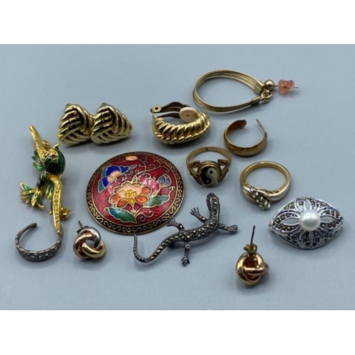 Miscellaneous costume jewellery including  enamelled brooch, ring etc