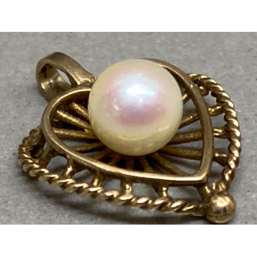 5 - 9ct yellow gold pendant with large Pearl - 1.4g gross
