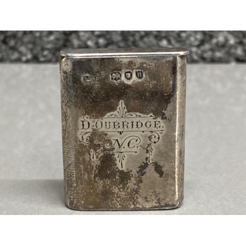 12 - Hallmarked London 1892 silver Vesta case, 20G