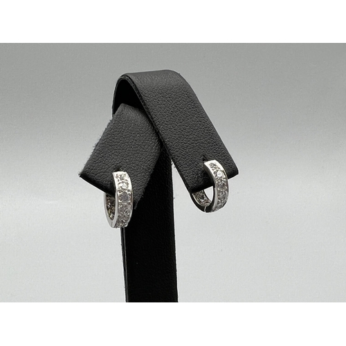 19 - 9ct White Gold & Stone Set Cuff Style Earrings 2.4grams