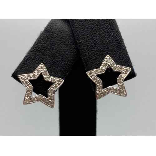 40 - 18ct White Gold Star Shape Studs comprising of 0.32ct of diamonds weighing 3grams