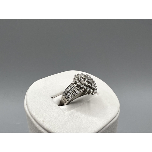44 - 1ct Diamond Pear Shaped Cluster Ring - 4.1g