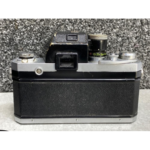 26 - Nikon F photomic film camera with lens