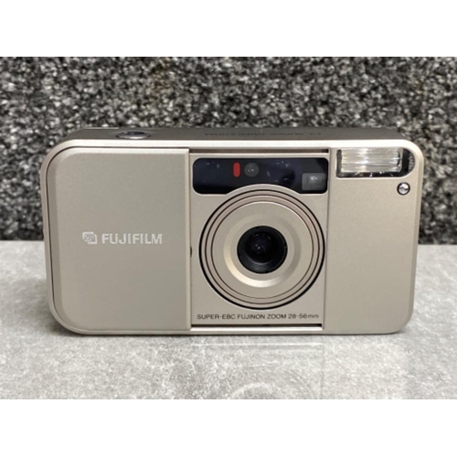27 - Fujifilm DL Super Mini zoom camera, with original box, in good working condition