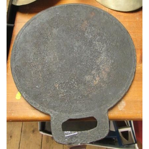 CAST IRON WELSH CAKE GRIDDLE Barnebys