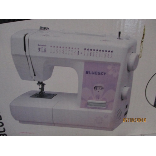 her solid Inward Bluesky BSEW 8360 Sewing Machine