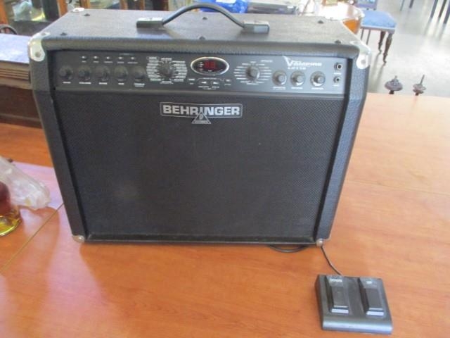 Behringer V Ampire Lx112 Guitar Combo Virtual Amplifier 2 X 60w 12 Speaker With Built In 24 Bit Mu