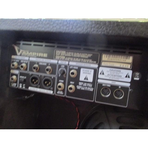 Behringer V Ampire Lx112 Guitar Combo Virtual Amplifier 2 X 60w 12 Speaker With Built In 24 Bit Mu