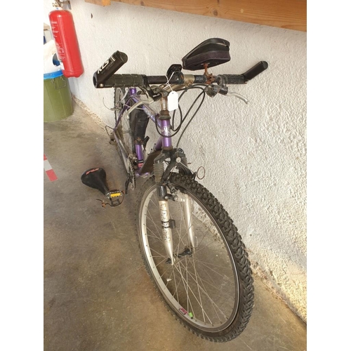 12 - Mountain Bike (Purple) with Front Suspension, 21 - Speed, Handle Bar Extensions, Phone Holder. Nb. S... 