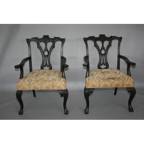 29 - Fine pair of Chippendale style mahogany arm chairs 70 W x 100 H x 70 D