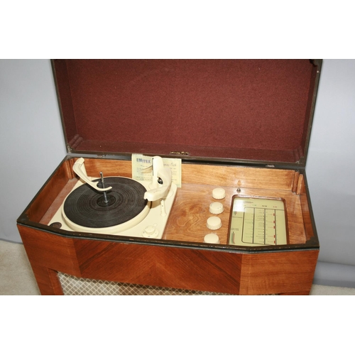 51 - Fidelity radio Art Deco cased radiogram 75 W x 80 H x 37 D