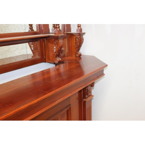 41 - Mahogany bar back with mirror and bar counter {Back - 120 cm H x 174 cm W x 24 cm D and Counter 108 ... 