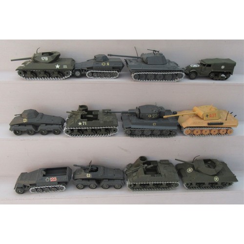 33 - SOLIDO MILITARY UNBOXED models to include 236 Panther G, 10 Destroyer and others. Generally Excellen... 