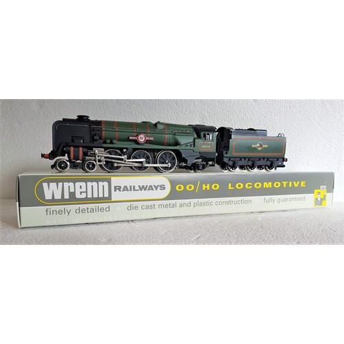 48 - WRENN W2238 Bulleid 4-6-2 Loco & Tender No.35028 ‘Clan Line’ BR Green. Excellent to Near Mint in Rep... 