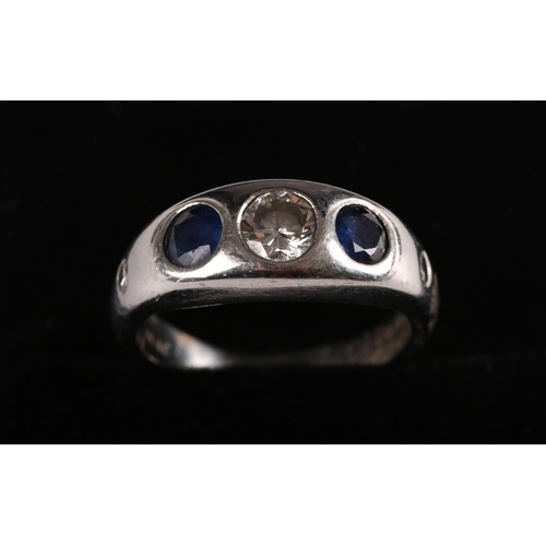 A PLATINUM SAPPHIRE AND DIAMOND DRESS RING Size N