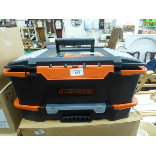 562 - NEW BLACK AND DECKER 2 TIER TOOLBOX